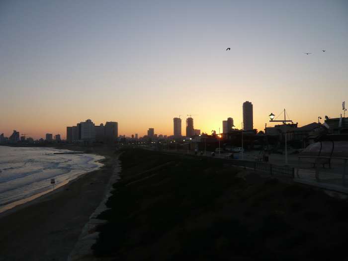 Baie de Jaffa au soleil levant