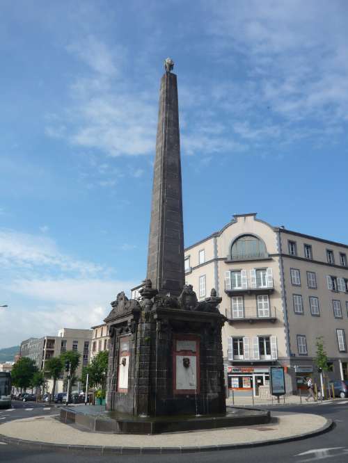 Pyramide — Clermont-Ferrand
