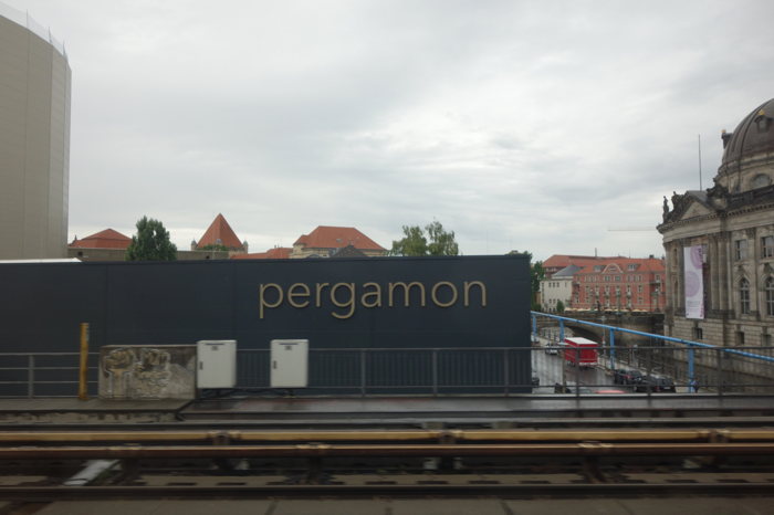 Enseigne Pergamon — Berlin