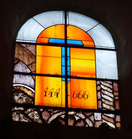 Vitrail de l'Apocalypse - Tour St Jean - Cathédrale St Cyr - Nevers