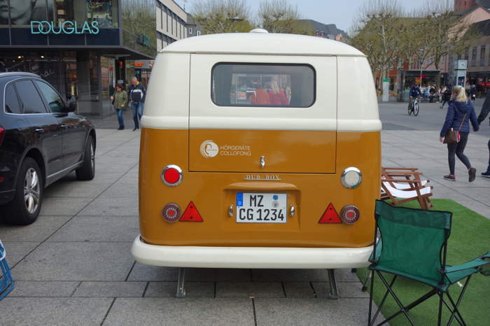 Véhicule cellule de stand — Mayence