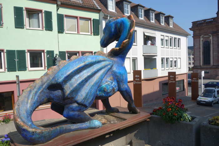 Dragon sur la Place du château — Worms