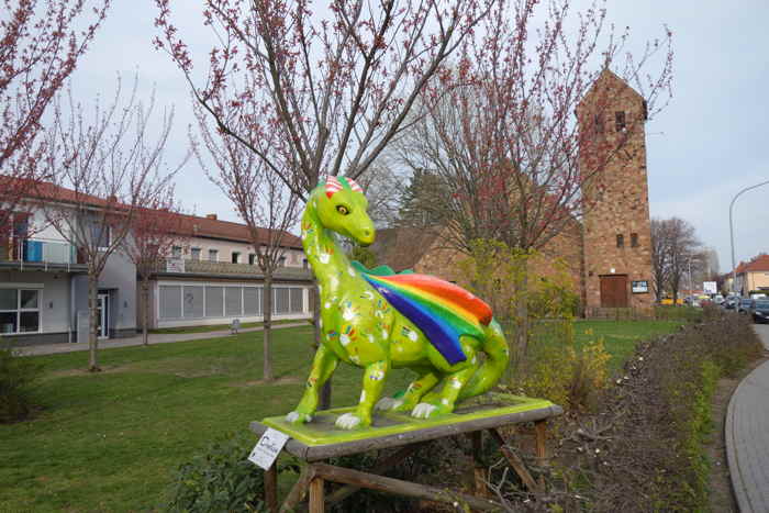 Dragon en coin de rue — Worms