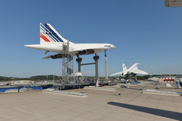 Concorde et Tupolev TU 144 sur le toit du musée technique de Sinsheim (D)