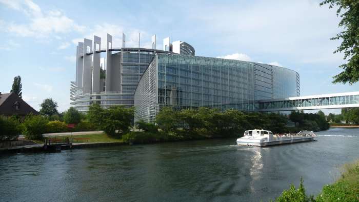 — Parlement Européen à Strasbourg —