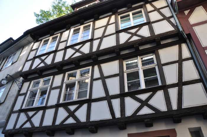 — Maison à colombages — Bâle/Basel —