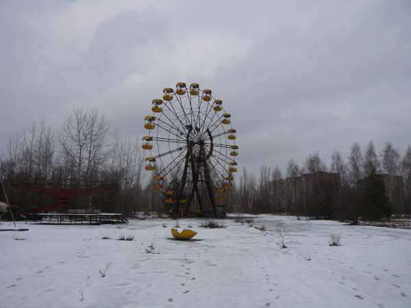 - Parc d'attractions dans la ville de Prypiat -