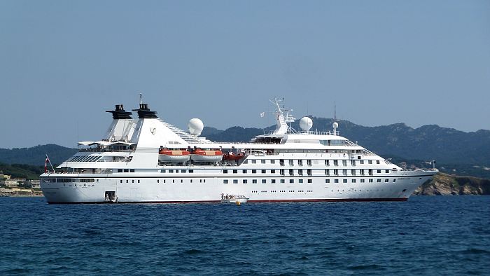 — Paquebot Norvégien en baie de Sanary/sur/mer - 