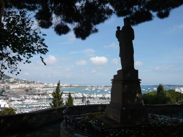 Cannes pendant le Festival vue du Sucquet