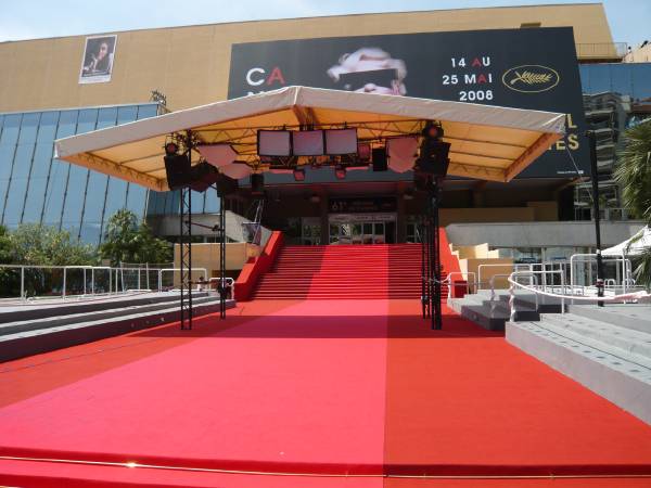 — Palais des Festivals — Cannes —