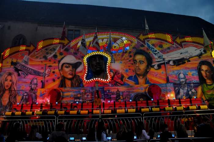— Attraction foraine - 541e foire - Bâle/Basel —