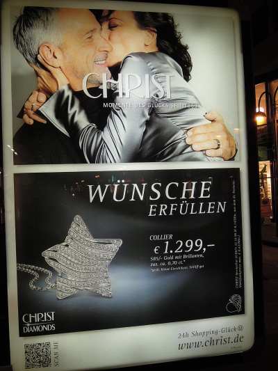— Publicité "Christ" dans une artère piétonière de Cologne - Cologne —