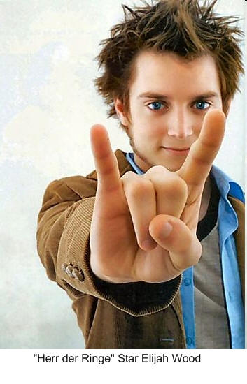 Elijah Wood, le "Seigneur des anneaux" et son salut cornu