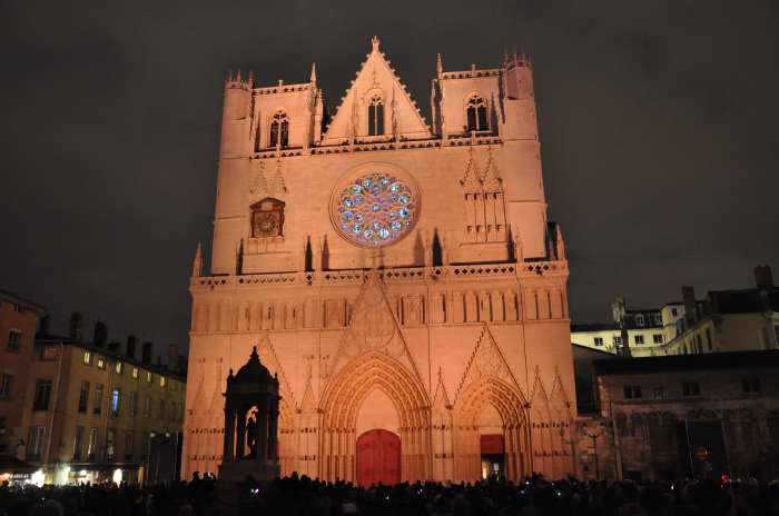 — Cathédrale St Jean - Fête des Lumières - Lyon —