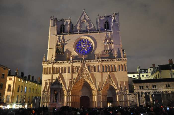 — Cathédrale St Jean - Fête des Lumières - Lyon —