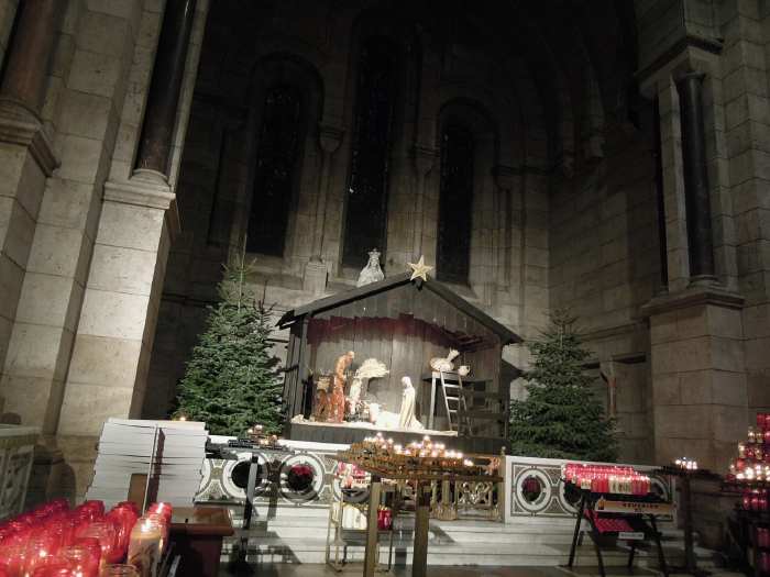 — Crèche - Basilique du sacré-cœur - Paris —