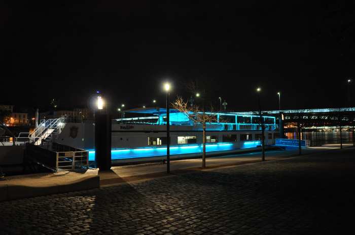 — L'Hermès amarré sur les quais du Rhône - Fête des Lumières - Lyon —