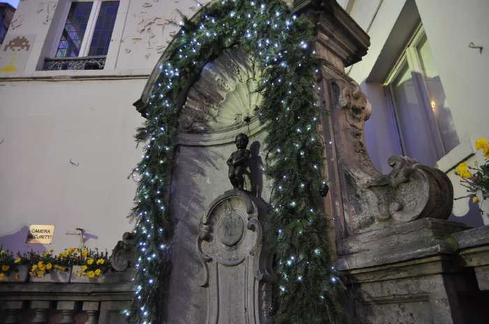 — Fontaine du Manneken Pis à Bruxelles - Bruxelles —