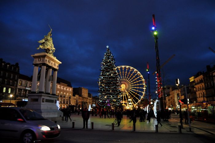 — Statue de Vercingétorix - Place de Jaude - Clermont-Ferrand —