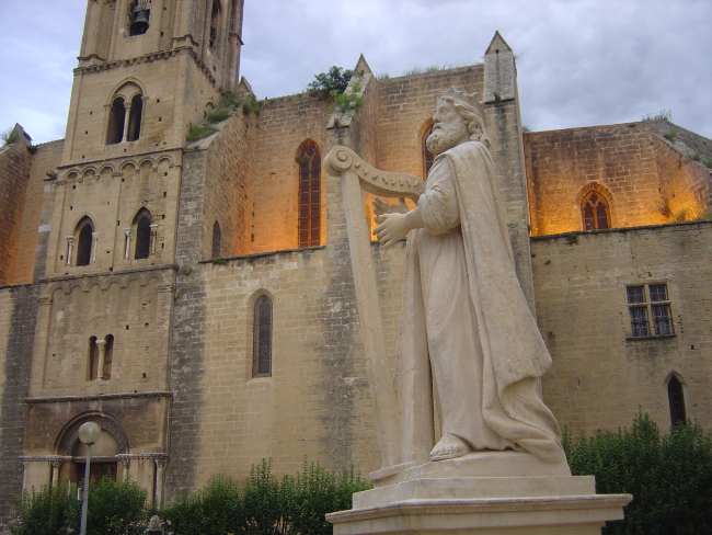 Statue de David jouant de la Harpe — Collégiale St Laurent — Salon de Provence