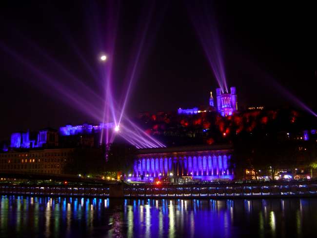 — Fête des Lumières — Basilique de Fourvière (Lyon) —