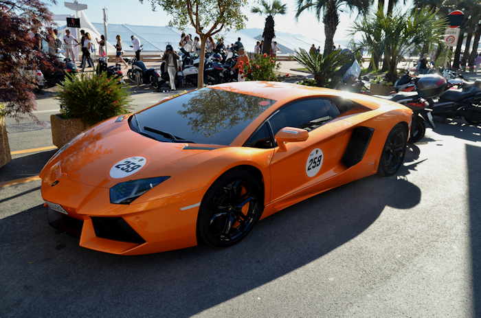 — Lamborghini sur La Croisette — Cannes —