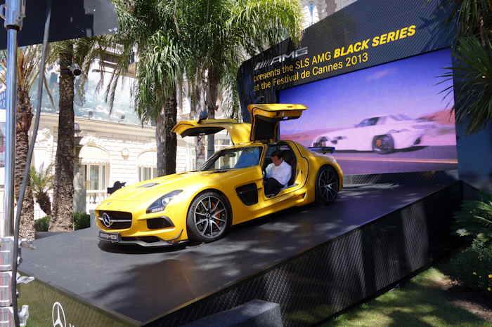 — Véhicule AMG exposé — 66e Festival du cinéma — Cannes —