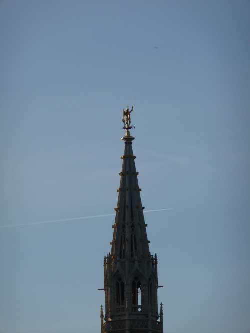 Tour de l'hôtel de ville — vue rapprochée — Bruxelles
