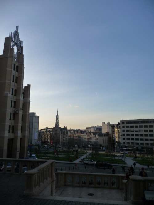 Tour de l'hôtel de ville — vue depuis l'église St Michel et Ste Gudule — Bruxelles