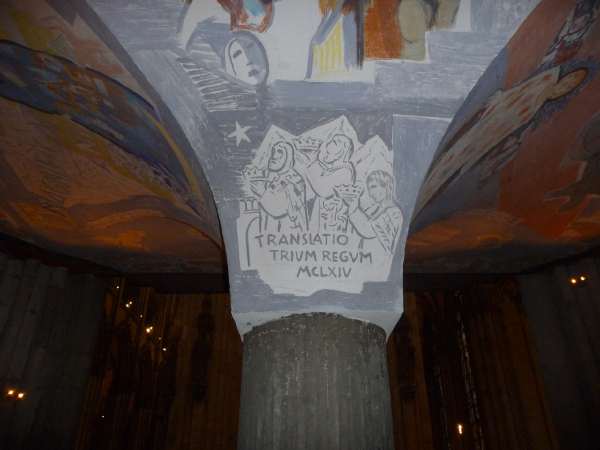 Fresque de chapiteau — cathédrale de Cologne