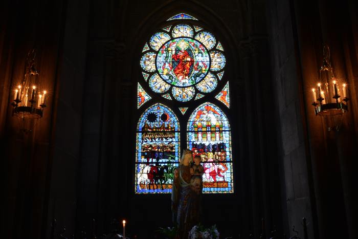 — Vitrail de l'Apocalypse - Cathédrale Notre Dame de l'Assomption - Clermont-Ferrand —