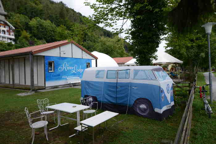 — Tente combi VW — Camping à Interlaken (CH) —