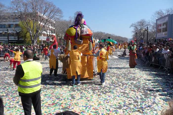 Carnaval de Marseille: Avenue Borely à Marseille