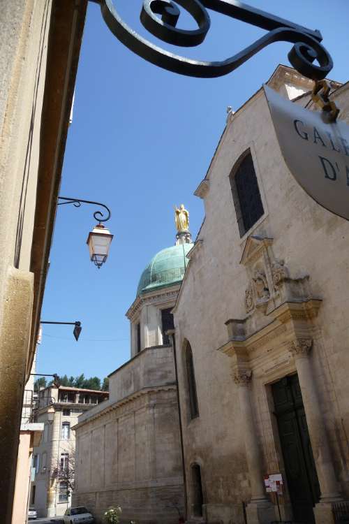 — Basilique Sainte Anne à Apt —