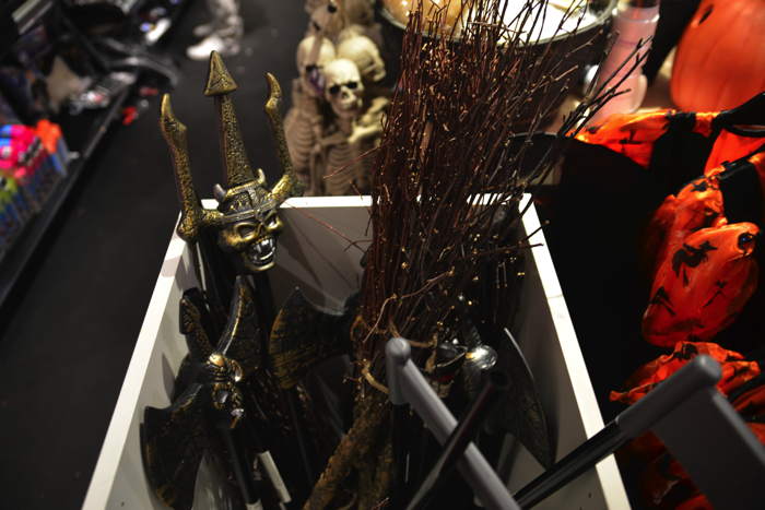 Articles Halloween en grand magasin — Bâle/Basel