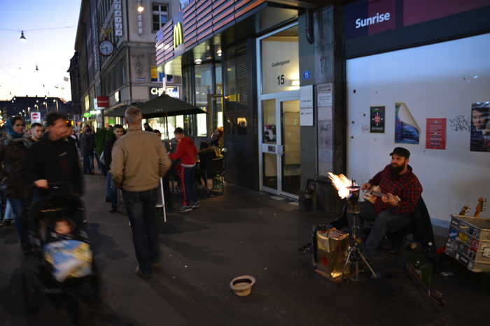 — Musicien de rue — Bâle/Basel —