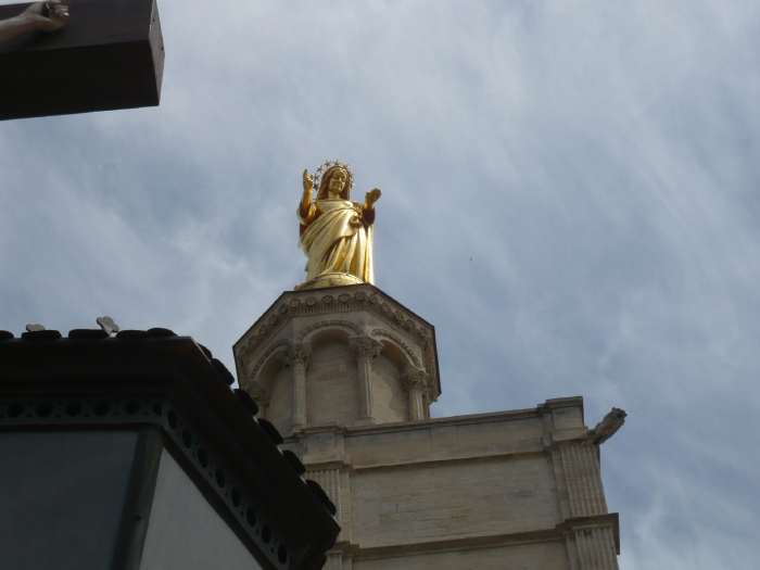 Statue de Notre-Dame-des-doms — Cathédrale Notre-Dame-des-doms