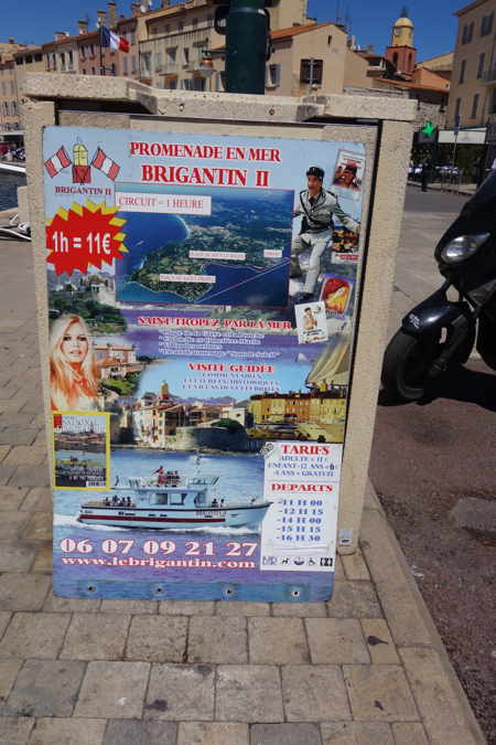 — Quais sur le port — Saint-Tropez —