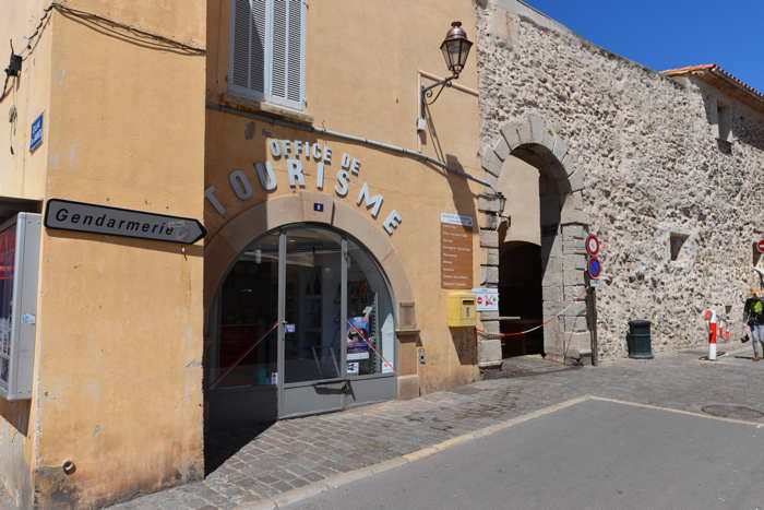 — Syndicat d'initiative — Saint-Tropez —