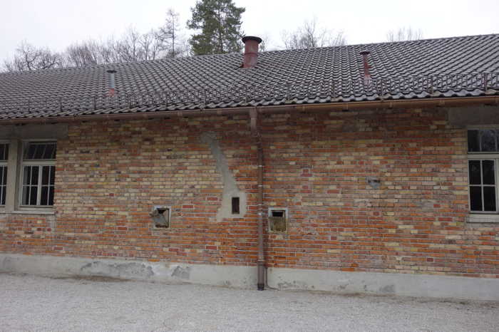 — Le grand crématorium de Dachau —  — Camp de concentration/extermination de Dachau — Dachau (D) —