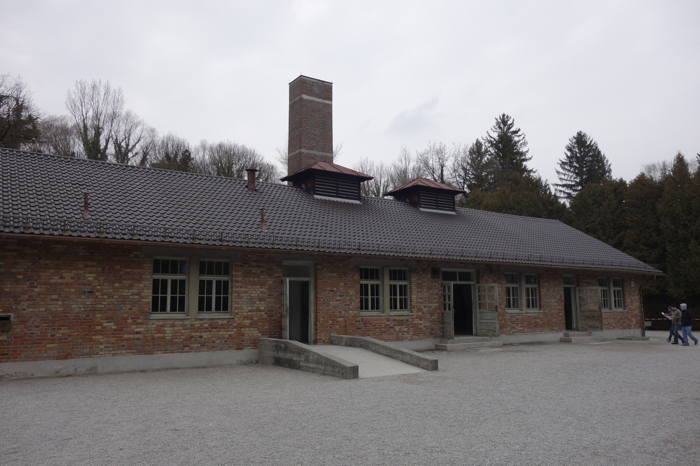 — Le grand crématorium de Dachau —  — Camp de concentration/extermination de Dachau — Dachau (D) —