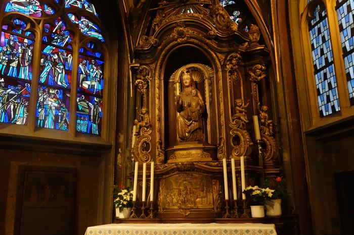Vierge à l'enfant — Cathédrale — Aix-La-Chapelle