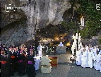 Voyage papal à lourdes 2k4