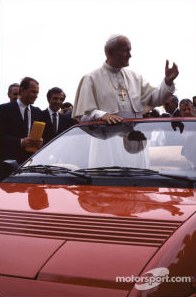 Jean Paul II en Ferrari