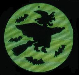 sorcière et balai