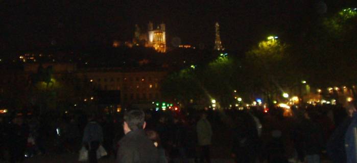 place Bellecour à Lyon de nuit
