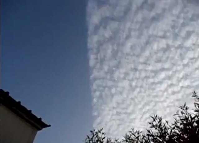 Chemtrails "travaillés"?