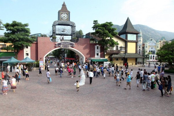 — Interlaken (Schenzhen) —