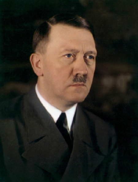 Photo originale d'Hitler  permettant de voir la couleur de ses yeux