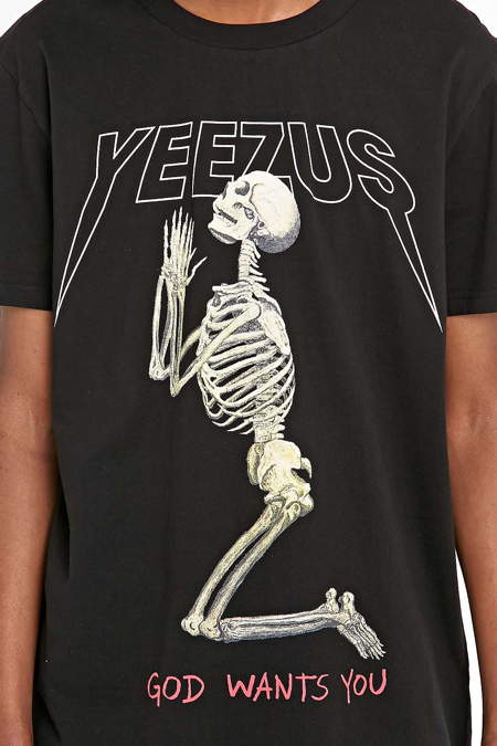 T-shirt yeezus